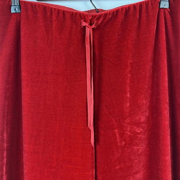 PajamaGram Velour Long Sleeve Pajamas Set Womens‎ M Red Christmas Holiday - Picture 8 of 16